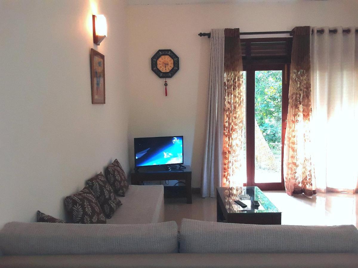 Sky Residence Хикадува Екстериор снимка